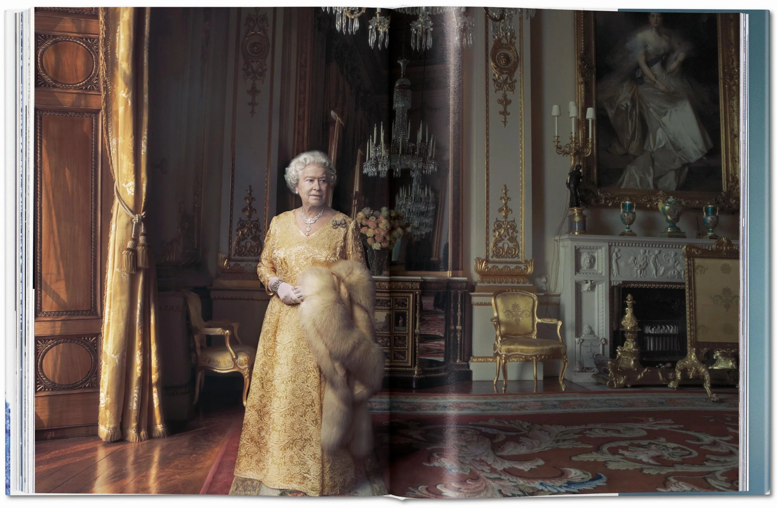 Her Majesty - Image 44